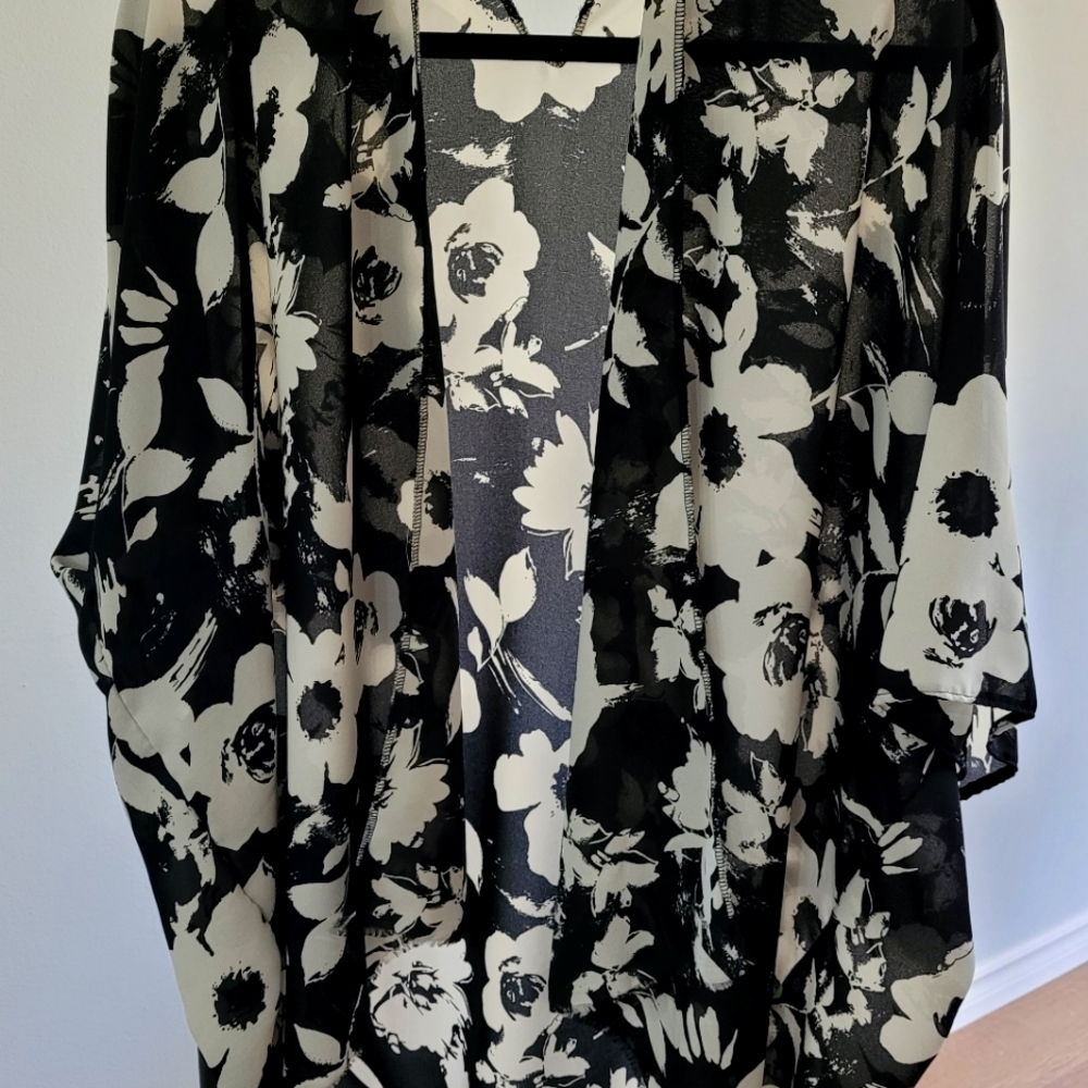 Black and White Floral Handmade High-Low Kimono one size no size